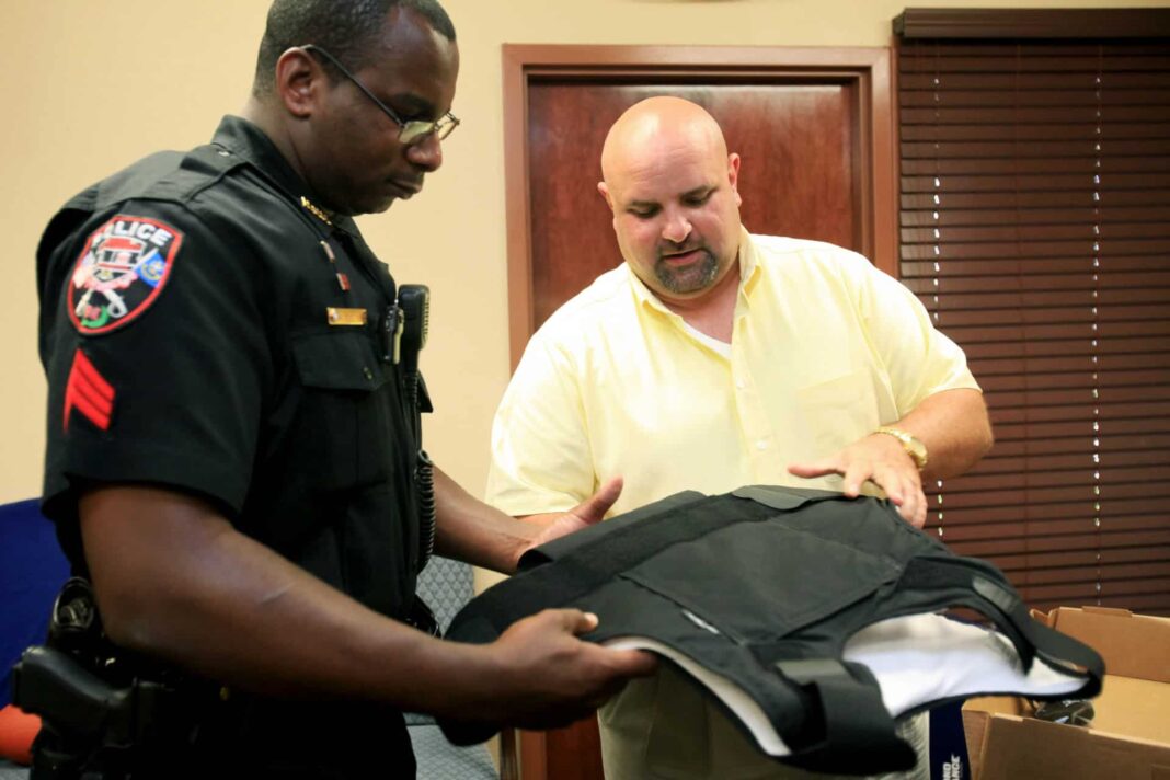 Buy Concealable Body Armor or Protective vest For Police