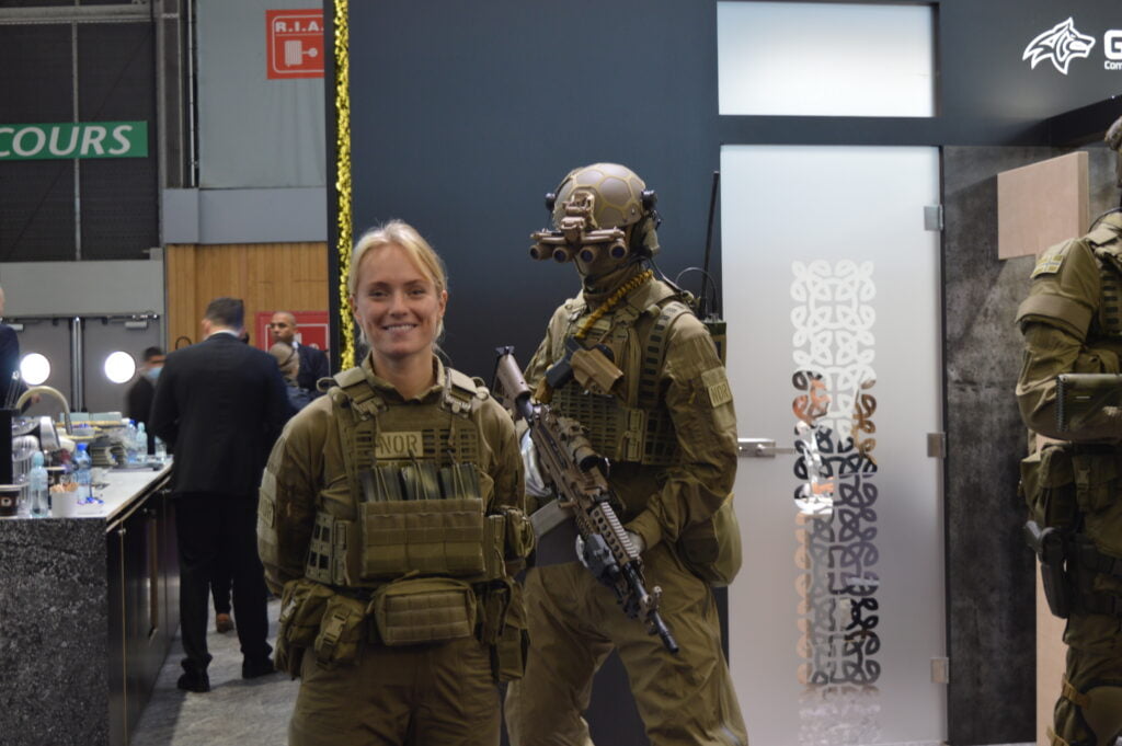 Theresa, an officer in the Norwegian Army, wearing the THOR Load-Bearing carrier at Milipol 2021
